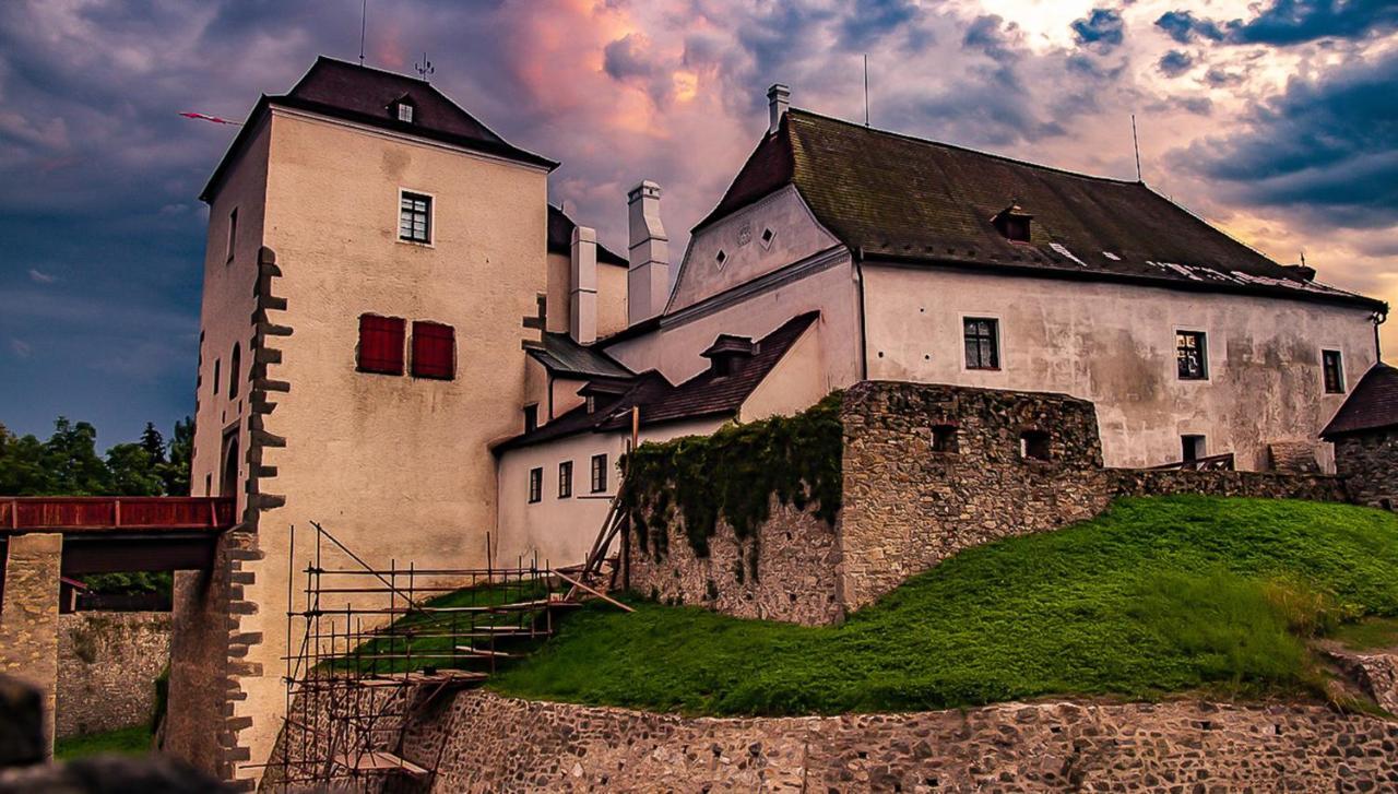 Penzion 1670 Nové Hrady Exteriér fotografie