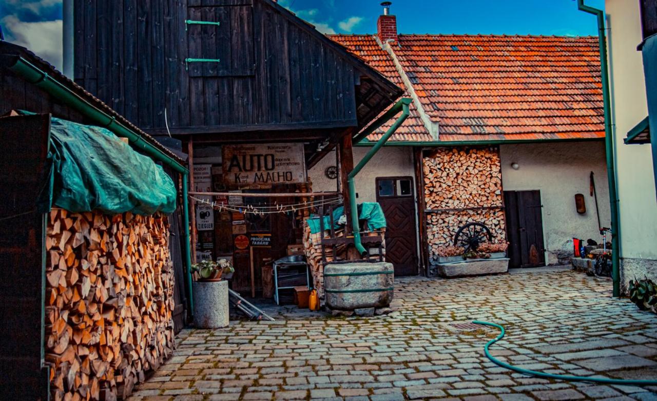Penzion 1670 Nové Hrady Exteriér fotografie